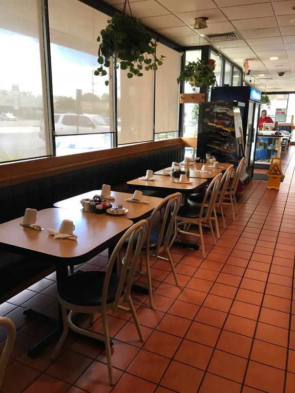 Days Inn By Wyndham Bradenton - Near The Gulf Εξωτερικό φωτογραφία